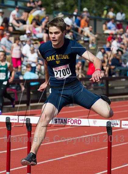 Thumbnail 3 in Stanford Invitational 400m High Hurdles photogallery.