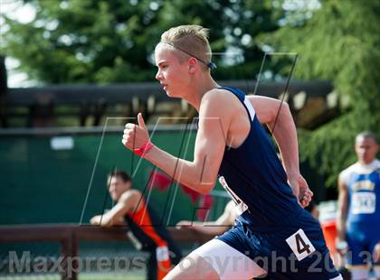 Thumbnail 1 in Stanford Invitational 400m High Hurdles photogallery.