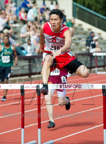 Thumbnail 2 in Stanford Invitational 400m High Hurdles photogallery.
