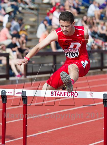 Thumbnail 1 in Stanford Invitational 400m High Hurdles photogallery.
