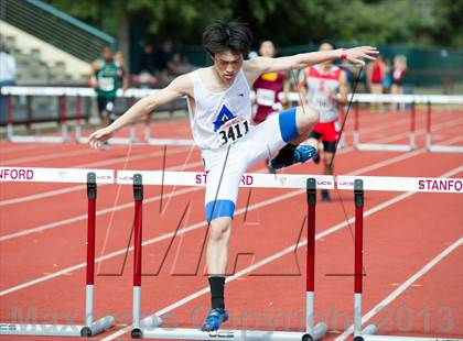 Thumbnail 2 in Stanford Invitational 400m High Hurdles photogallery.