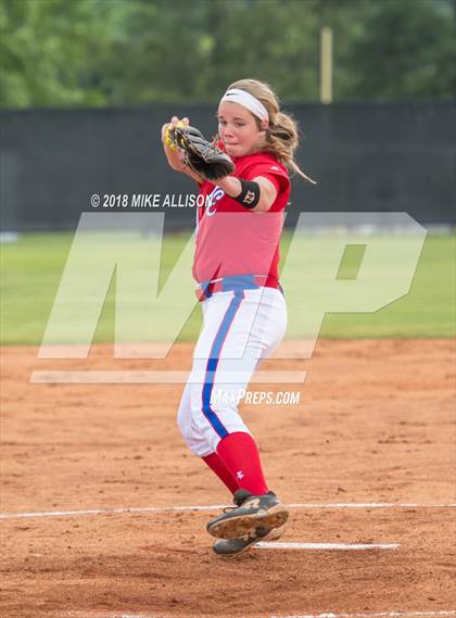 Thumbnail 3 in Lincoln County @ Ooltewah (TSSAA AAA Sectional Final) photogallery.