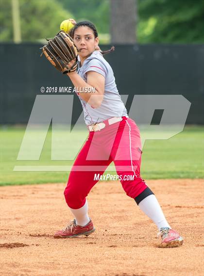 Thumbnail 2 in Lincoln County @ Ooltewah (TSSAA AAA Sectional Final) photogallery.