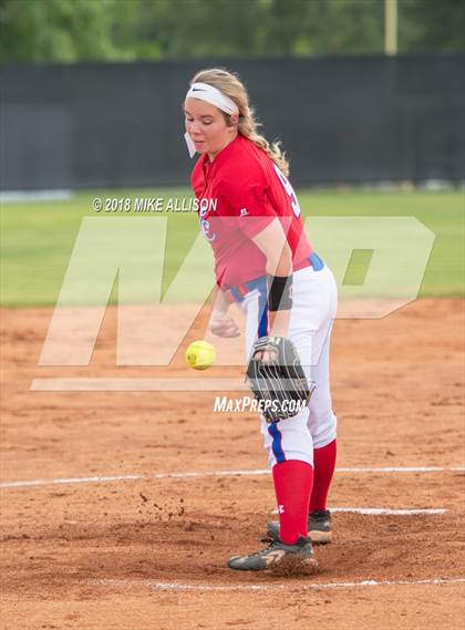 Thumbnail 1 in Lincoln County @ Ooltewah (TSSAA AAA Sectional Final) photogallery.