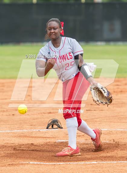 Thumbnail 1 in Lincoln County @ Ooltewah (TSSAA AAA Sectional Final) photogallery.