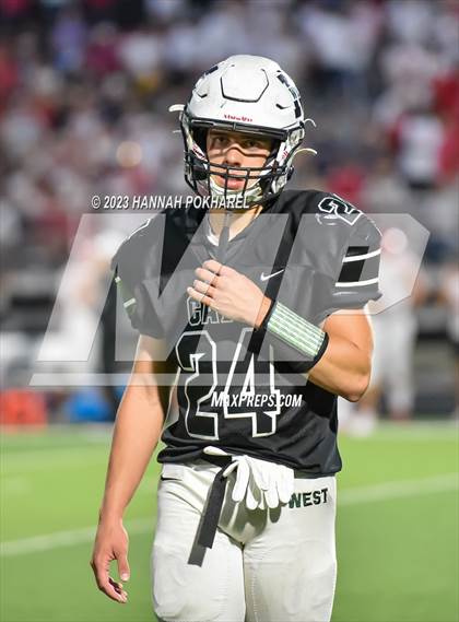 Thumbnail 2 in Millard South @ Millard West photogallery.