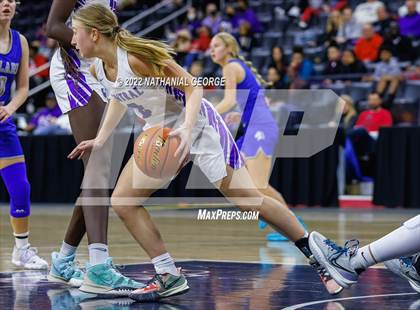 Thumbnail 3 in Omaha Central vs. Millard North (Metro Tournament) photogallery.