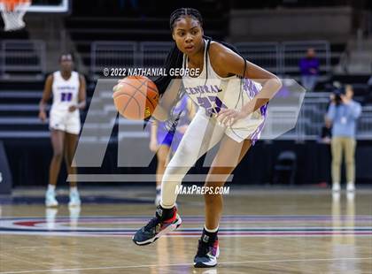 Thumbnail 2 in Omaha Central vs. Millard North (Metro Tournament) photogallery.