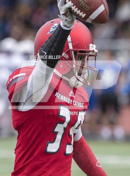 Thumbnail 2 in Tahoma @ Kennedy Catholic photogallery.