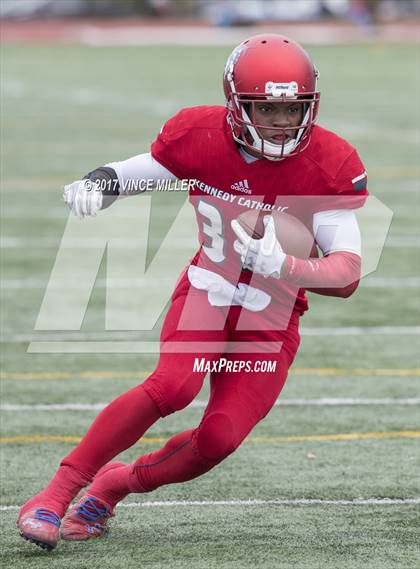 Thumbnail 3 in Tahoma @ Kennedy Catholic photogallery.