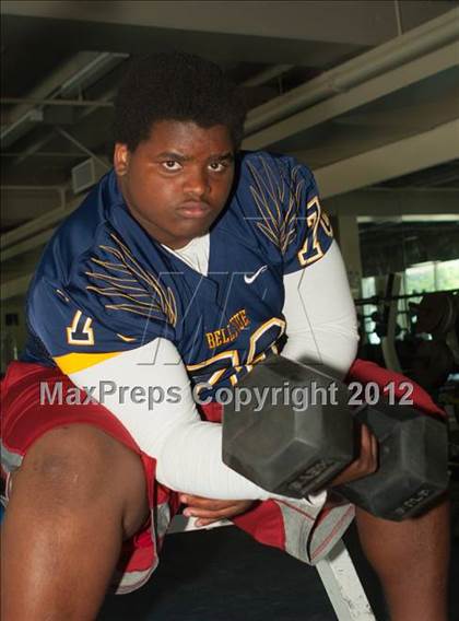 Thumbnail 1 in Bellevue (Preseason Top 25 Photo Shoot)  photogallery.