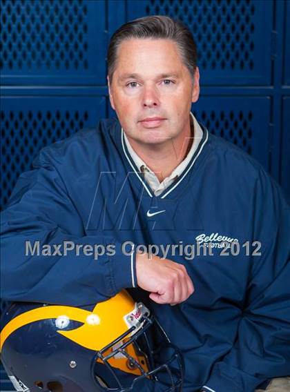 Thumbnail 3 in Bellevue (Preseason Top 25 Photo Shoot)  photogallery.