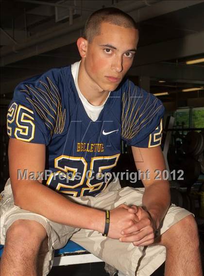 Thumbnail 1 in Bellevue (Preseason Top 25 Photo Shoot)  photogallery.