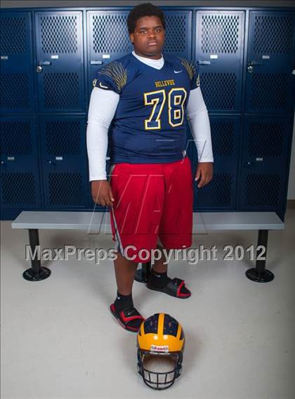Thumbnail 1 in Bellevue (Preseason Top 25 Photo Shoot)  photogallery.