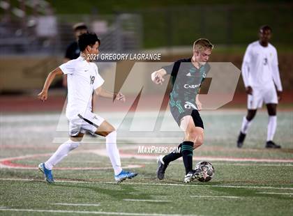 Thumbnail 1 in Trinity vs Southlake Carroll (UIL 6A Bi-District Playoff) photogallery.
