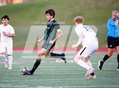 Thumbnail 2 in Trinity vs Southlake Carroll (UIL 6A Bi-District Playoff) photogallery.