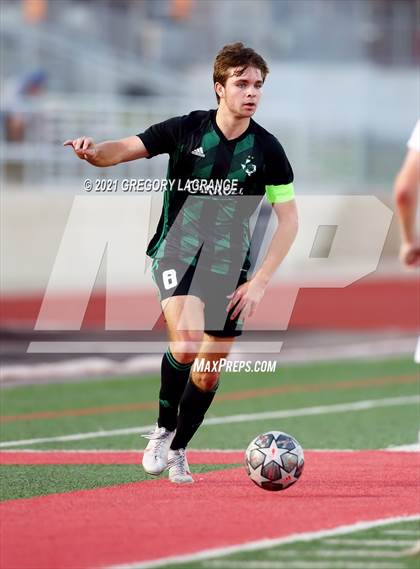 Thumbnail 1 in Trinity vs Southlake Carroll (UIL 6A Bi-District Playoff) photogallery.