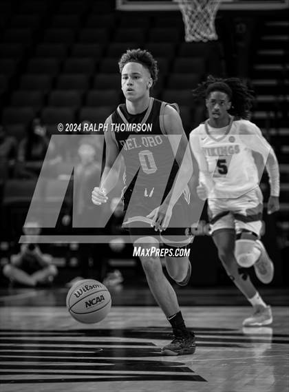 Thumbnail 2 in Del Oro vs. Vanden (CIF SJS D-2 Final) photogallery.