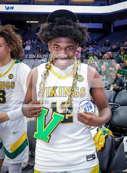 Thumbnail 1 in Del Oro vs. Vanden (CIF SJS D-2 Final) photogallery.