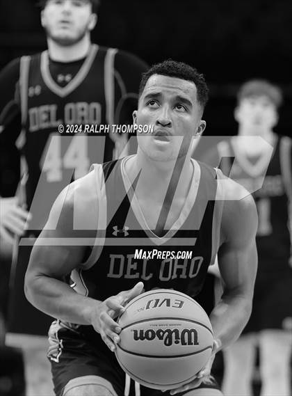 Thumbnail 2 in Del Oro vs. Vanden (CIF SJS D-2 Final) photogallery.