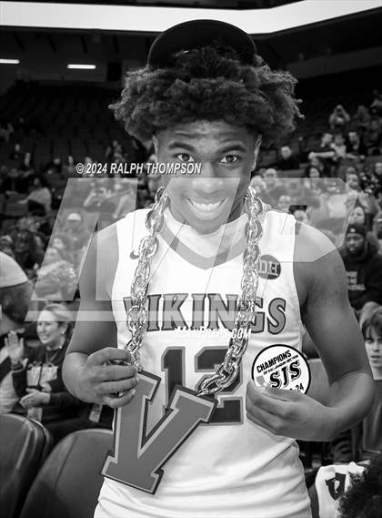 Thumbnail 3 in Del Oro vs. Vanden (CIF SJS D-2 Final) photogallery.
