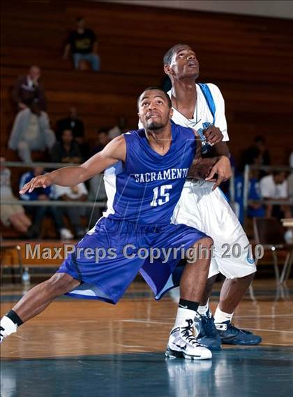 Thumbnail 3 in Sacramento vs Compton (California Classic) photogallery.
