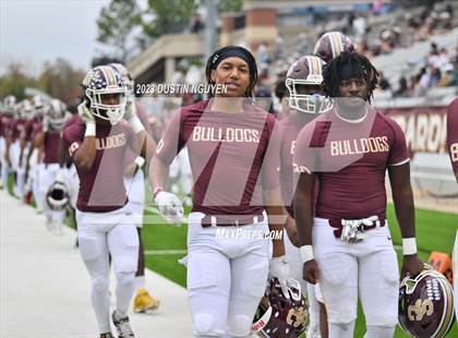Thumbnail 3 in Fort Bend Hightower vs. Summer Creek (UIL Football 6A D2 Region III Quarterfinal) photogallery.