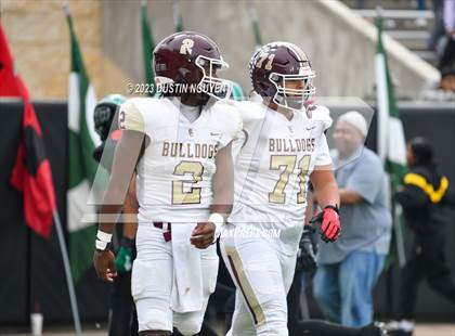 Thumbnail 2 in Fort Bend Hightower vs. Summer Creek (UIL Football 6A D2 Region III Quarterfinal) photogallery.