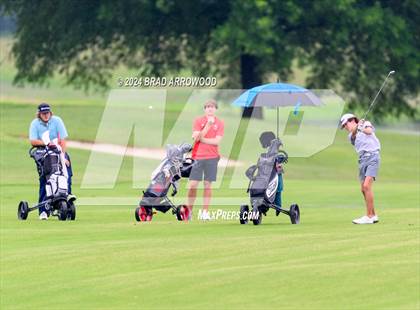 Thumbnail 1 in NCHSAA 2A Final (Day 2 / Awards) photogallery.