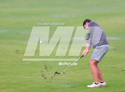 Thumbnail 1 in NCHSAA 2A Final (Day 2 / Awards) photogallery.