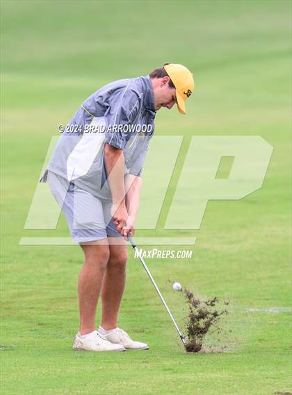 Thumbnail 1 in NCHSAA 2A Final (Day 2 / Awards) photogallery.