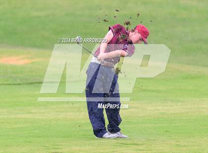 Thumbnail 1 in NCHSAA 2A Final (Day 2 / Awards) photogallery.