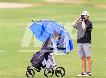 Thumbnail 2 in NCHSAA 2A Final (Day 2 / Awards) photogallery.
