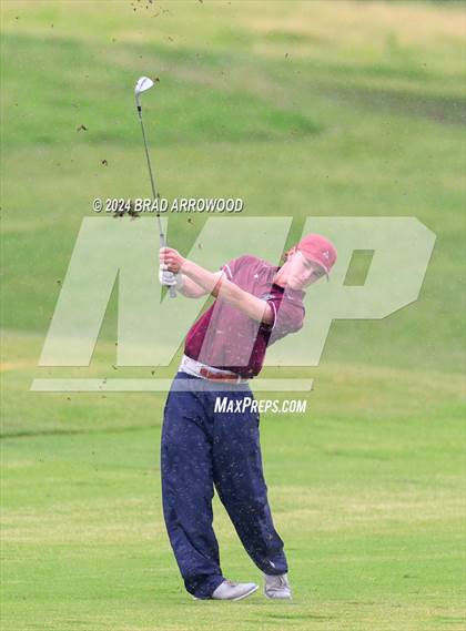 Thumbnail 3 in NCHSAA 2A Final (Day 2 / Awards) photogallery.