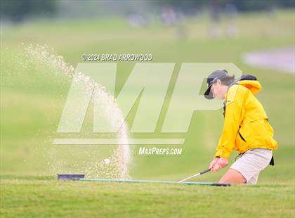 Thumbnail 2 in NCHSAA 2A Final (Day 2 / Awards) photogallery.