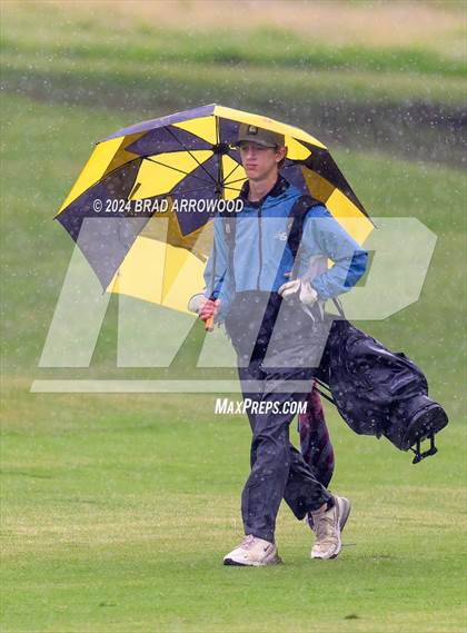 Thumbnail 3 in NCHSAA 2A Final (Day 2 / Awards) photogallery.