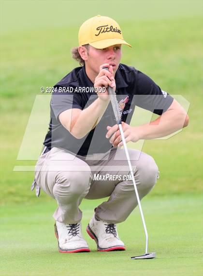 Thumbnail 1 in NCHSAA 2A Final (Day 2 / Awards) photogallery.
