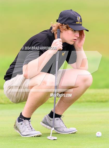 Thumbnail 1 in NCHSAA 2A Final (Day 2 / Awards) photogallery.