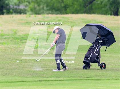 Thumbnail 3 in NCHSAA 2A Final (Day 2 / Awards) photogallery.