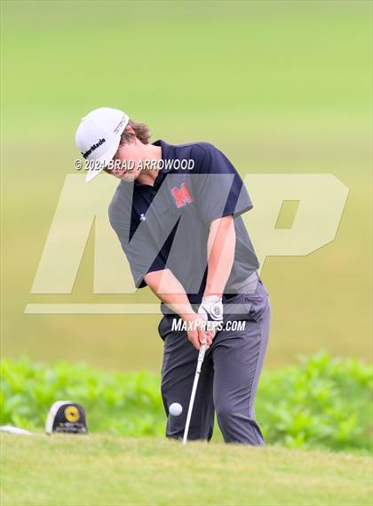 Thumbnail 2 in NCHSAA 2A Final (Day 2 / Awards) photogallery.