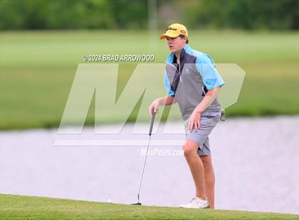 Thumbnail 1 in NCHSAA 2A Final (Day 2 / Awards) photogallery.