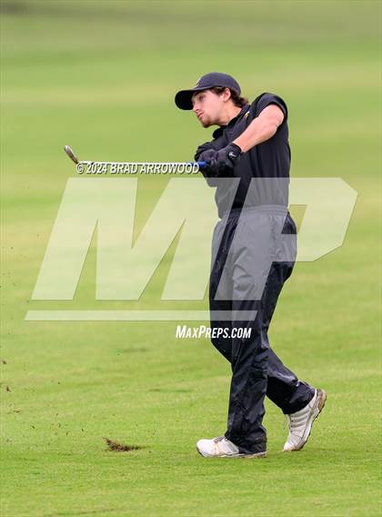 Thumbnail 1 in NCHSAA 2A Final (Day 2 / Awards) photogallery.