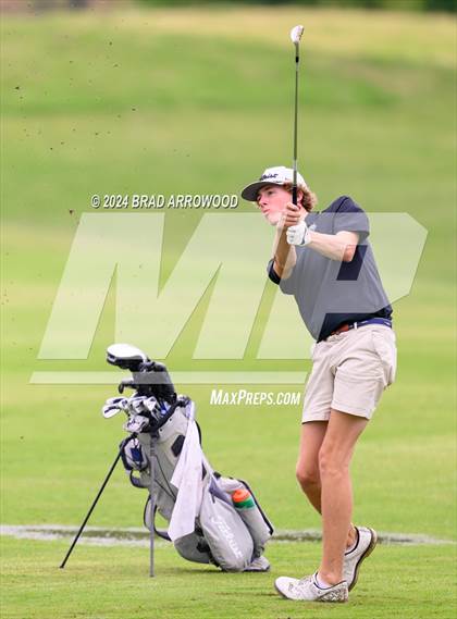 Thumbnail 2 in NCHSAA 2A Final (Day 2 / Awards) photogallery.