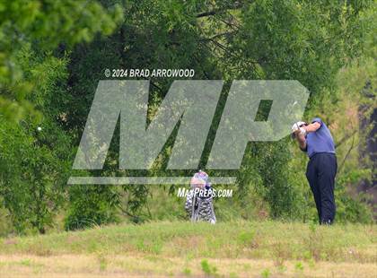 Thumbnail 2 in NCHSAA 2A Final (Day 2 / Awards) photogallery.