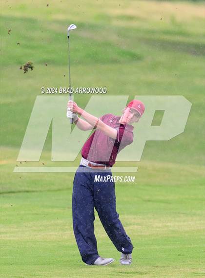 Thumbnail 1 in NCHSAA 2A Final (Day 2 / Awards) photogallery.