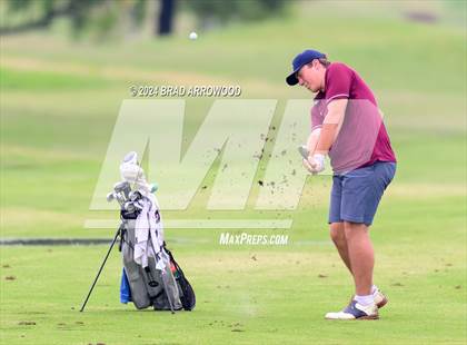 Thumbnail 1 in NCHSAA 2A Final (Day 2 / Awards) photogallery.