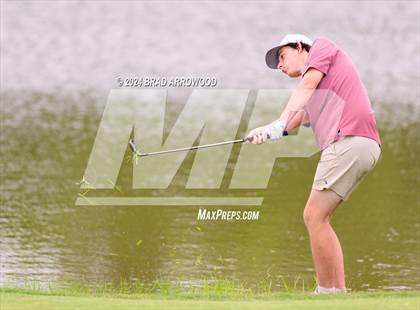 Thumbnail 1 in NCHSAA 2A Final (Day 2 / Awards) photogallery.