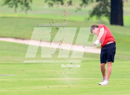 Thumbnail 2 in NCHSAA 2A Final (Day 2 / Awards) photogallery.