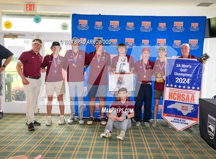 Thumbnail 1 in NCHSAA 2A Final (Day 2 / Awards) photogallery.