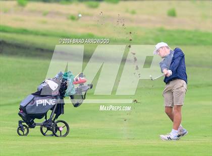 Thumbnail 2 in NCHSAA 2A Final (Day 2 / Awards) photogallery.